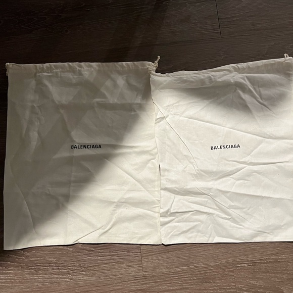 Dust bags balenciaga size 40 - Picture 1 of 1